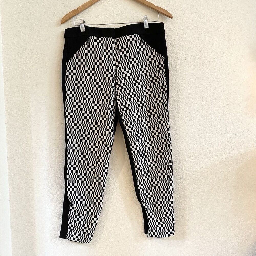 Trina Turk Cropped Pants‎ Womens Size 8 Black White Stretch Zipper Geometric